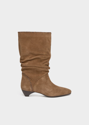 Bota slouchy tacón kitten