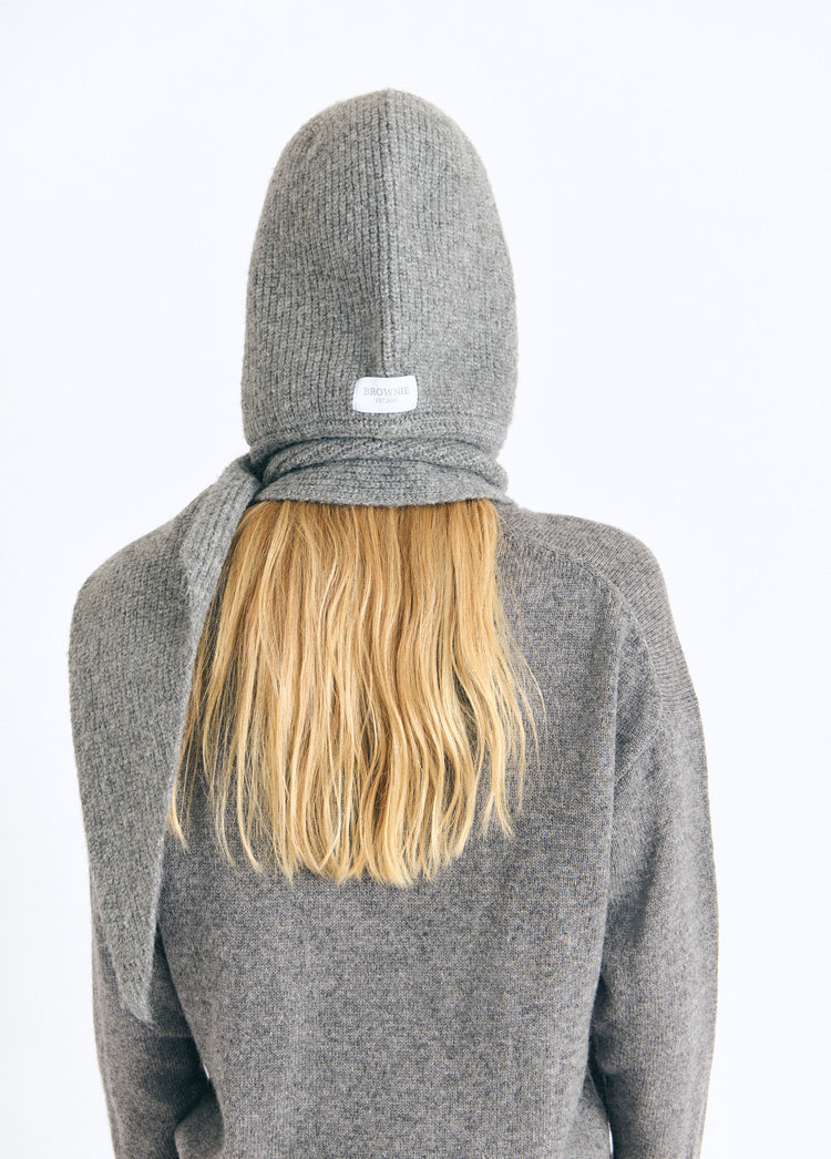 Contrast-knit hood