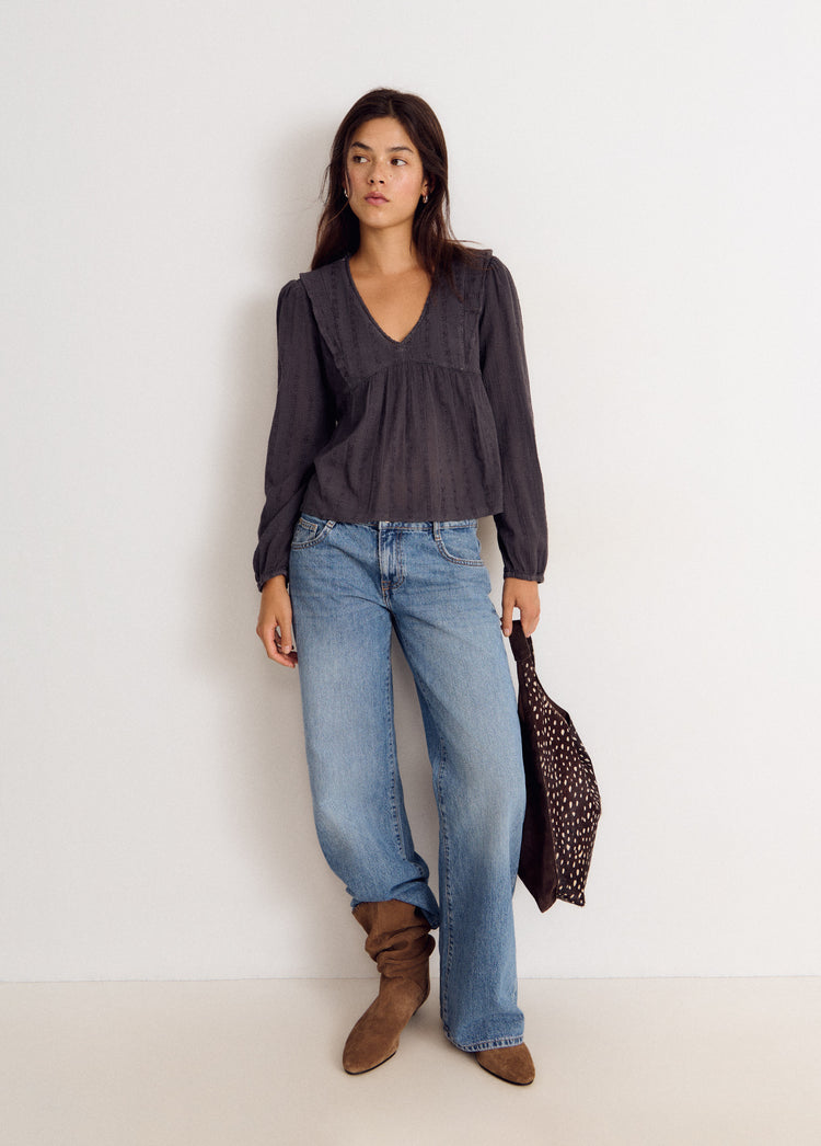 Long-sleeve blouse