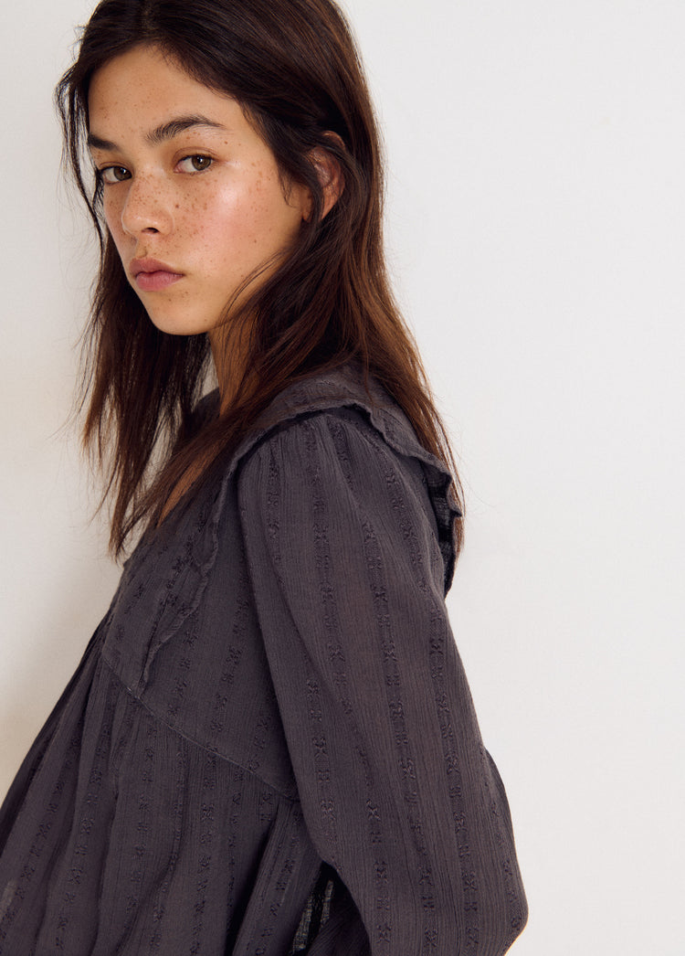Long-sleeve blouse