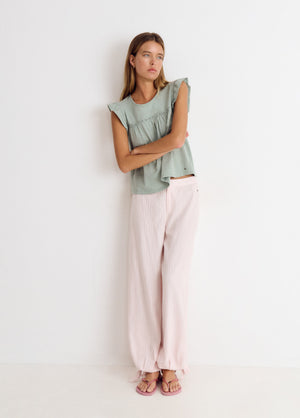T-shirt with ruffle and lace trim