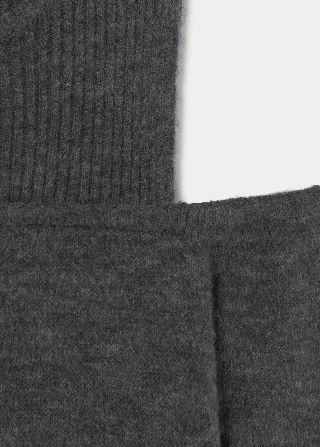 W27-0782-004-808_GRIS OSCURO_WEB1.jpg