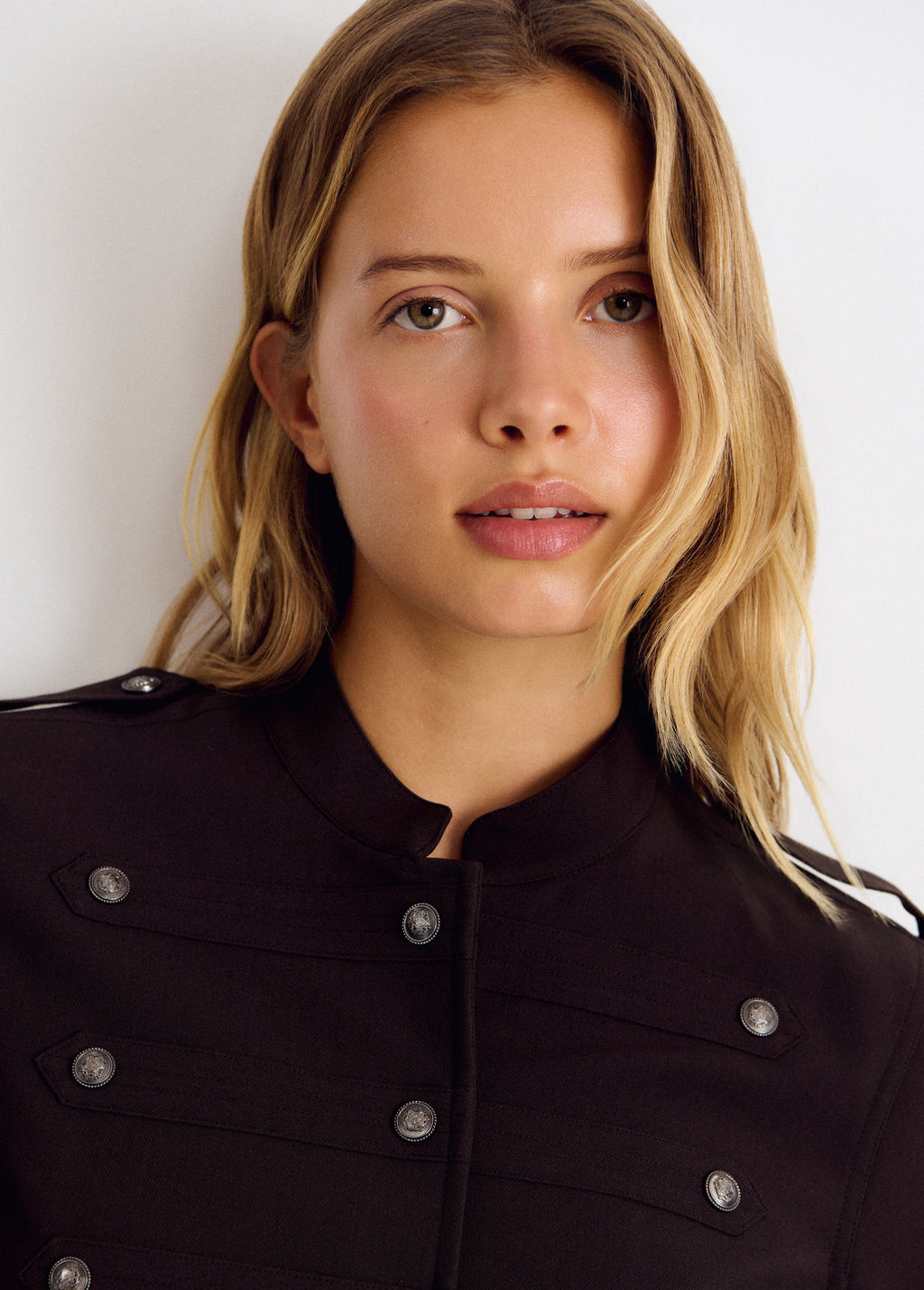 Chaqueta abotonada