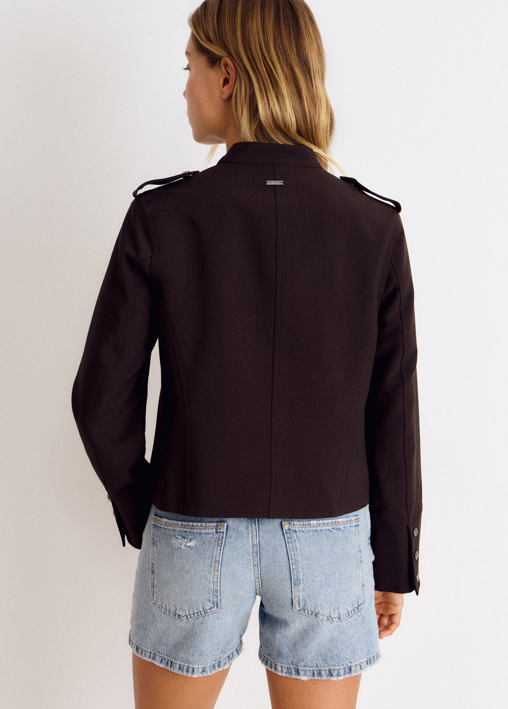 Chaqueta abotonada