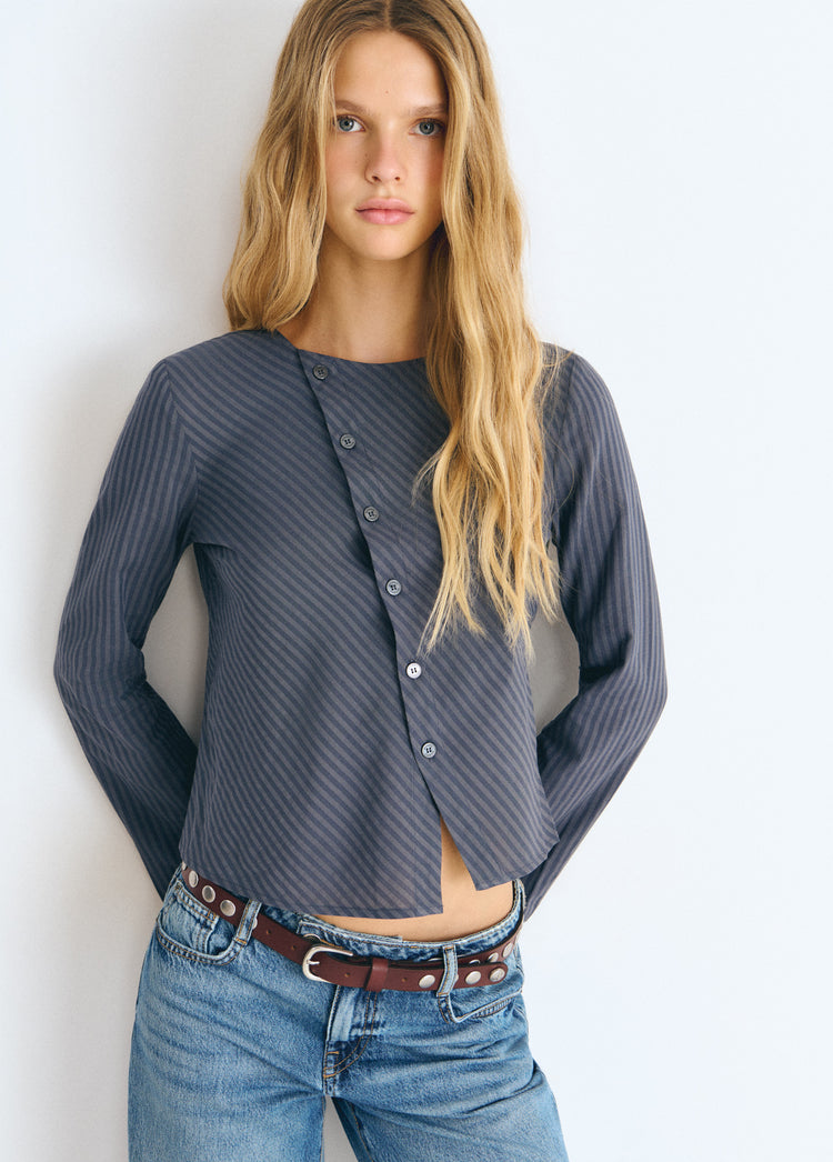 Blusa rayas botones cruzados