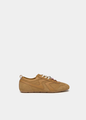 Suede sneaker with double laces