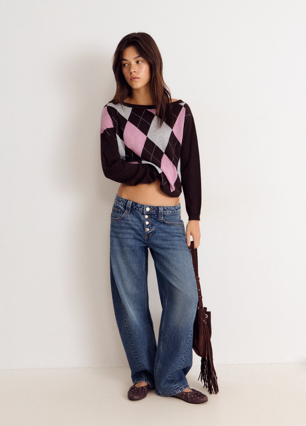 Asymmetrischer Rautenpullover
