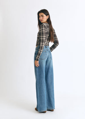Basic-Jeans mit mittlerer Leibhöhe