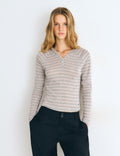 T-shirt rayé à capuche