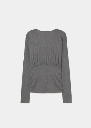 Camiseta entallada cintura escote