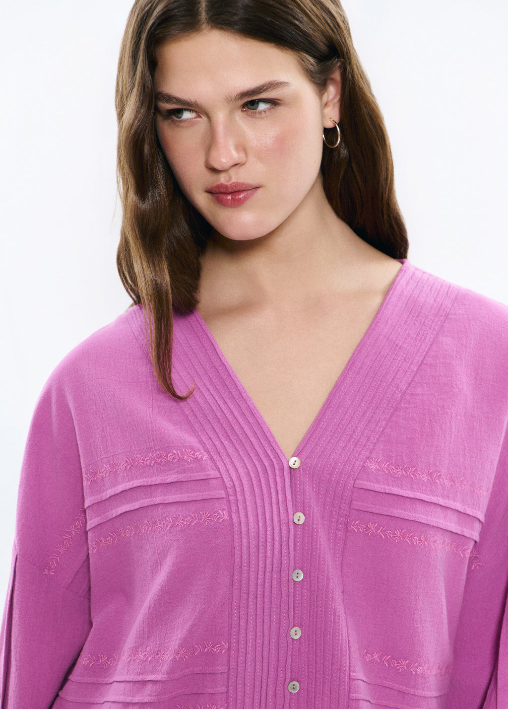 Blouse brodée