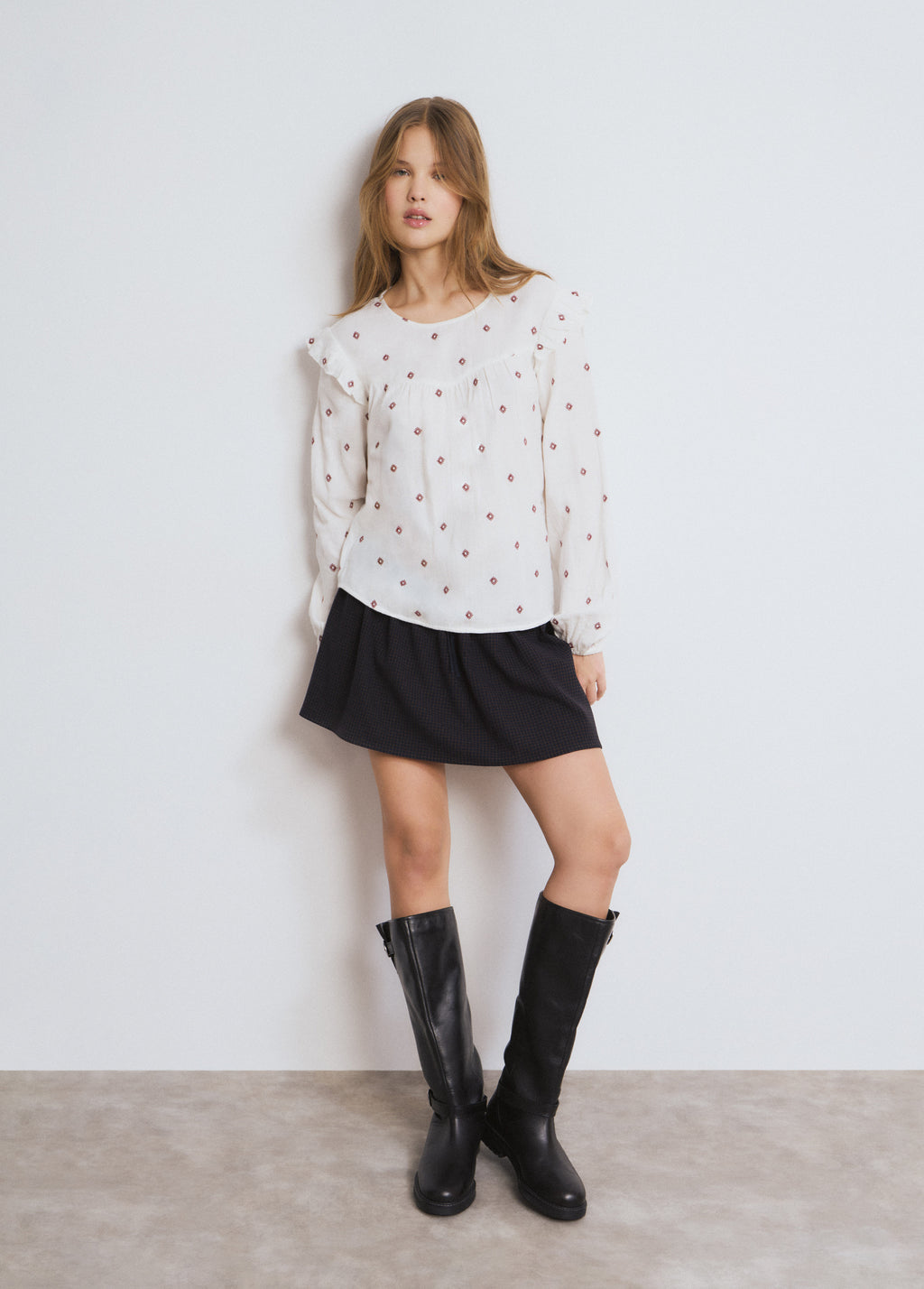 Blusa dobletela brodats