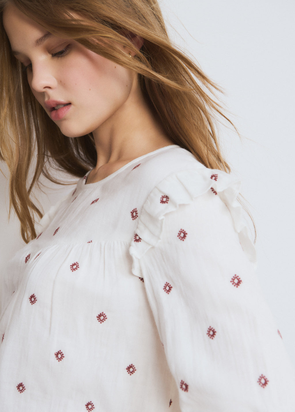 Blouse double tissu brodée