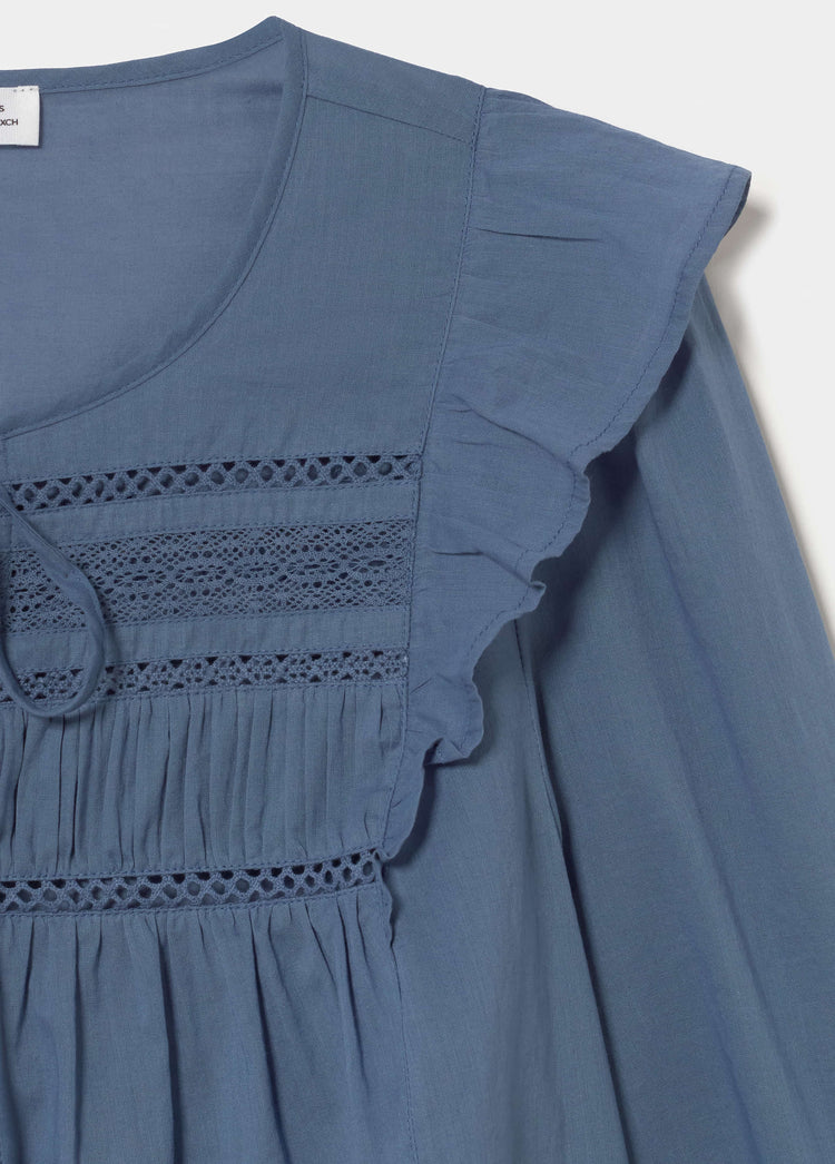 Blusa volantes