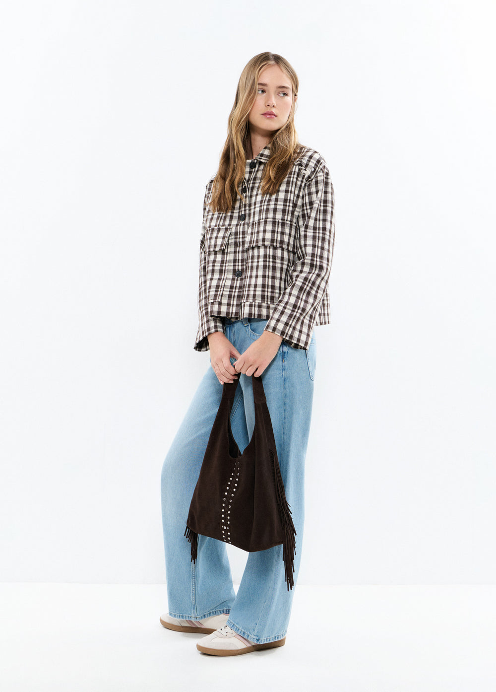 Mala de ombro em pele com franjas