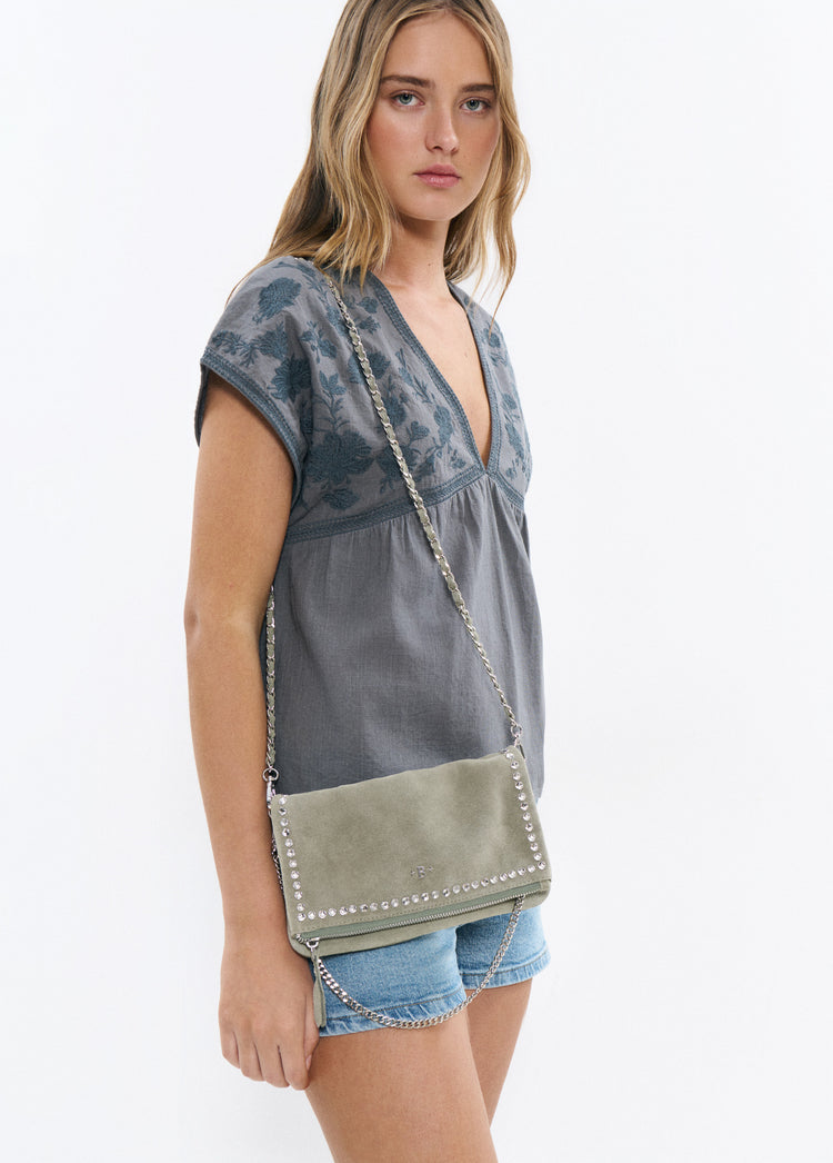 Bolso solapa chapas irregulares