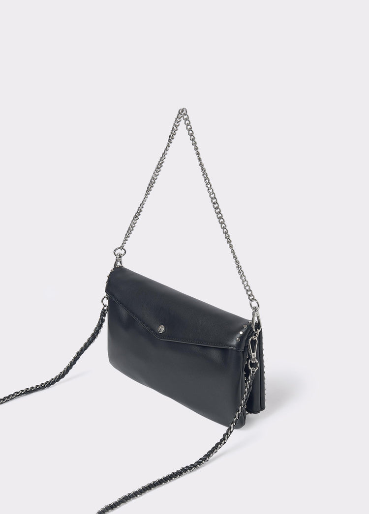 Bolso solapa tachitas