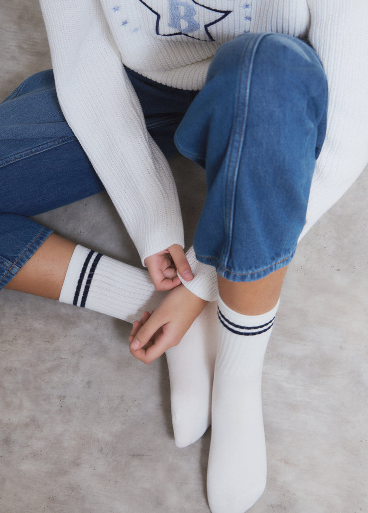 Embroidered puppy sock