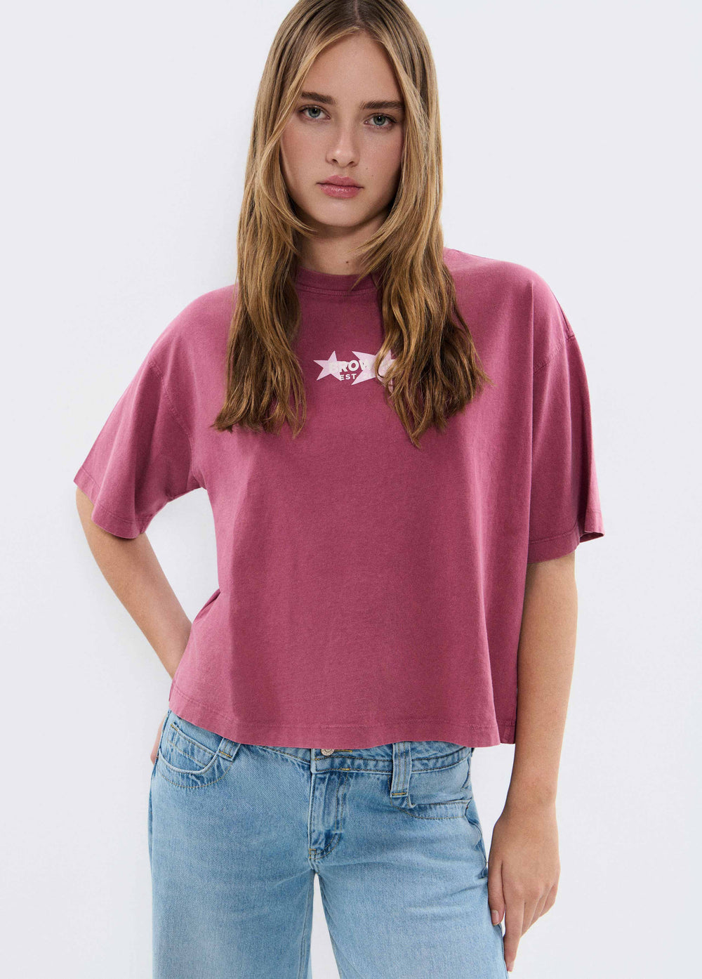 T-shirt with star print on back