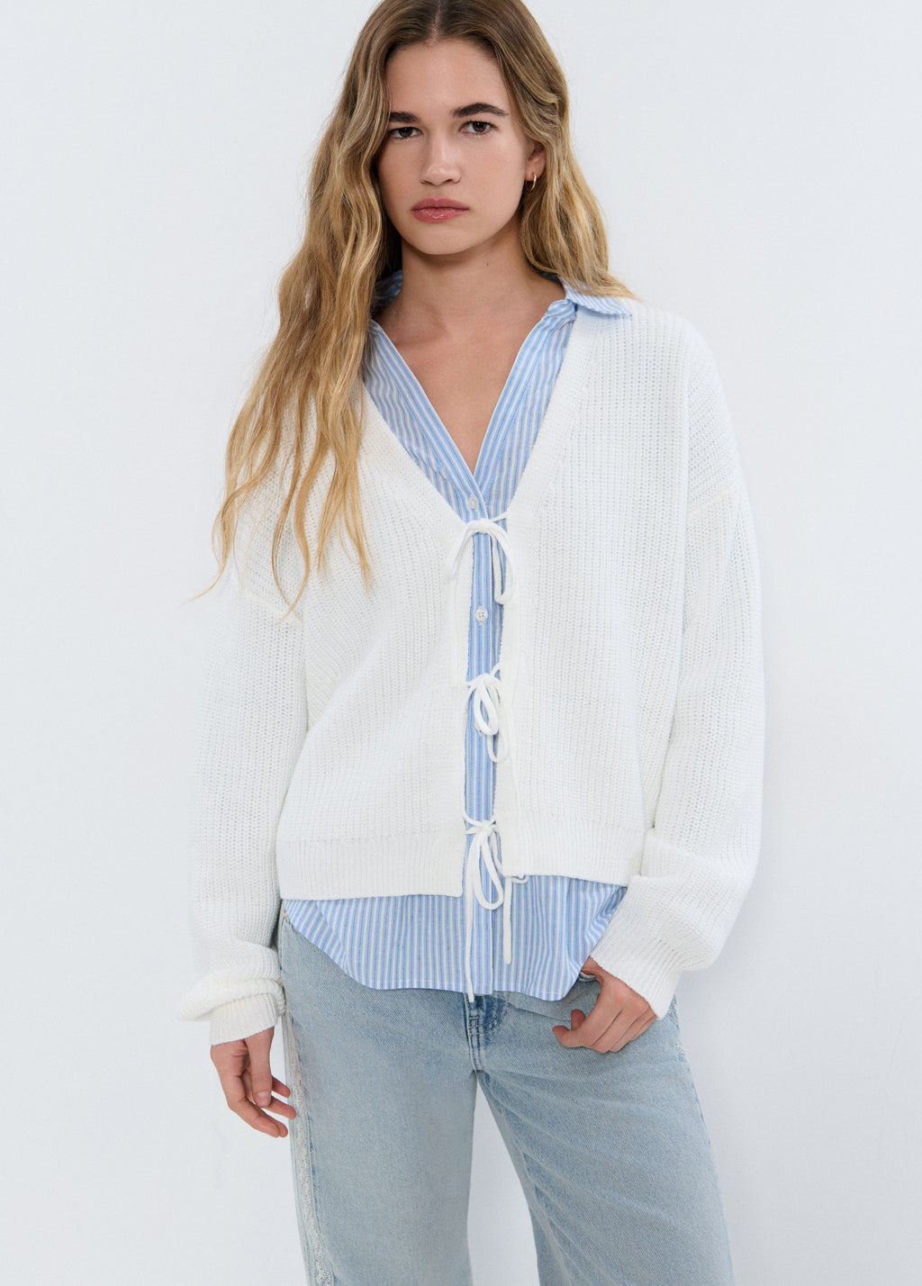 Veste en maille avec nœuds