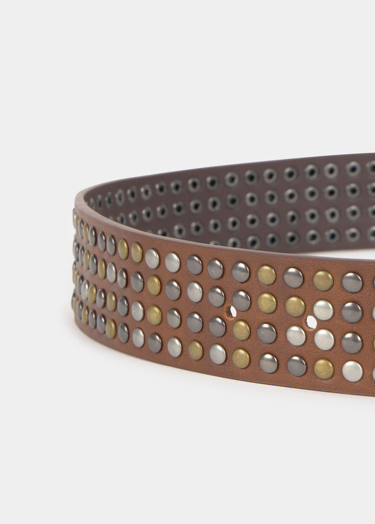Multi-stud belt