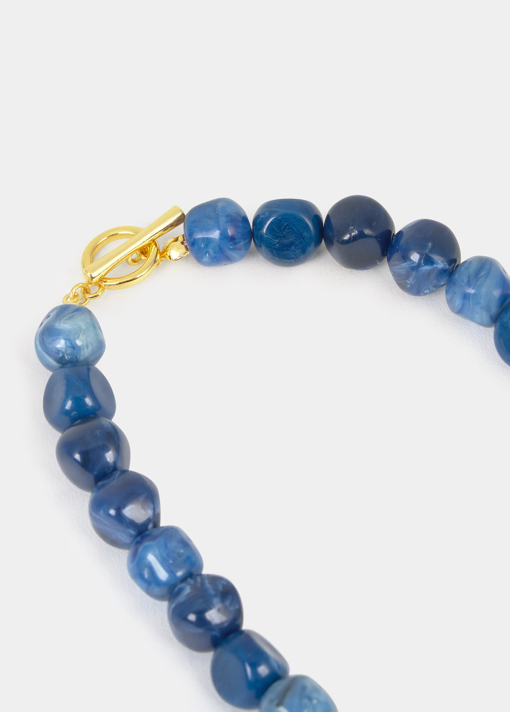 Irregular bead necklace