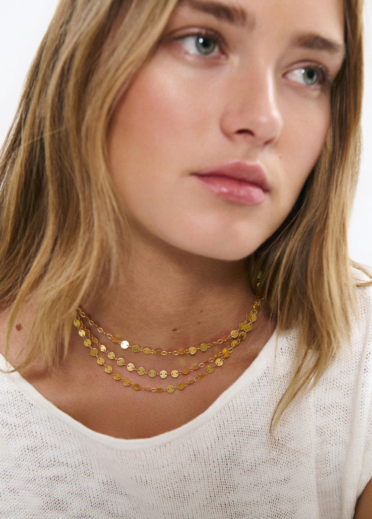 Collar triple chapitas