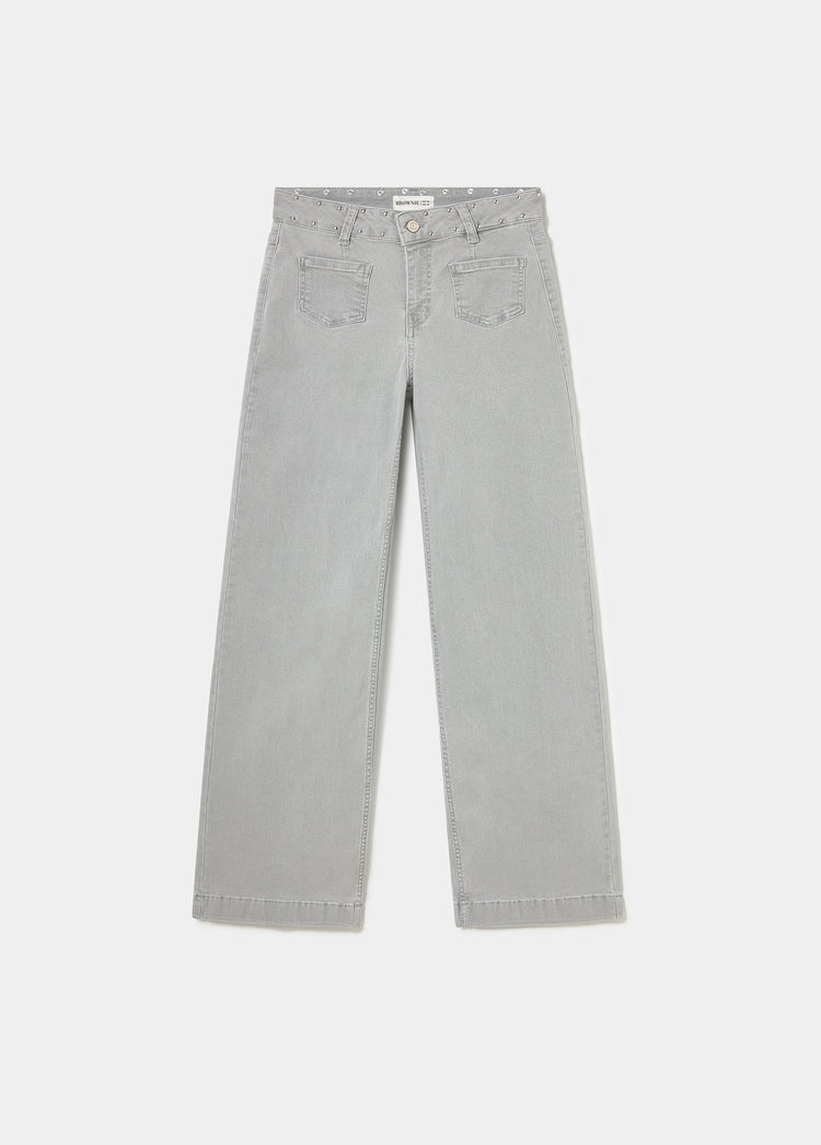 Jeans bolsillo parche estrella