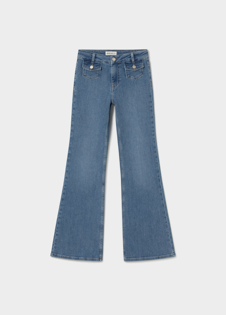 Jeans campana bolsillos frontales