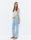 Straight jeans with embroidered pockets
