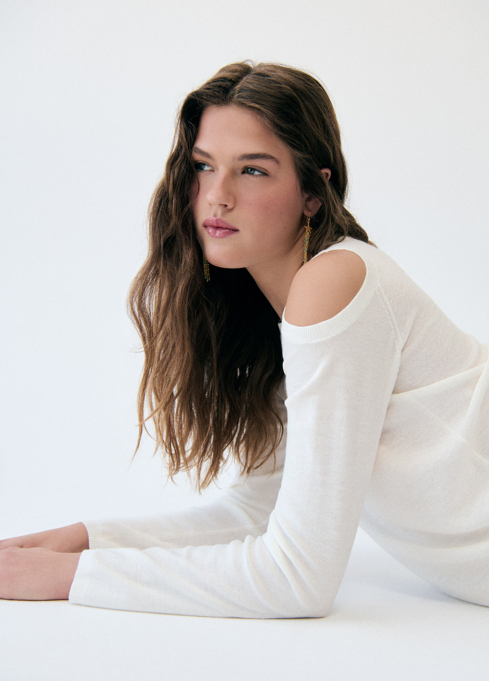 Jersey apertura hombros lentejuela