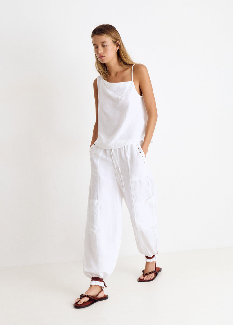 Pantalon bombacho lino detalle tachas