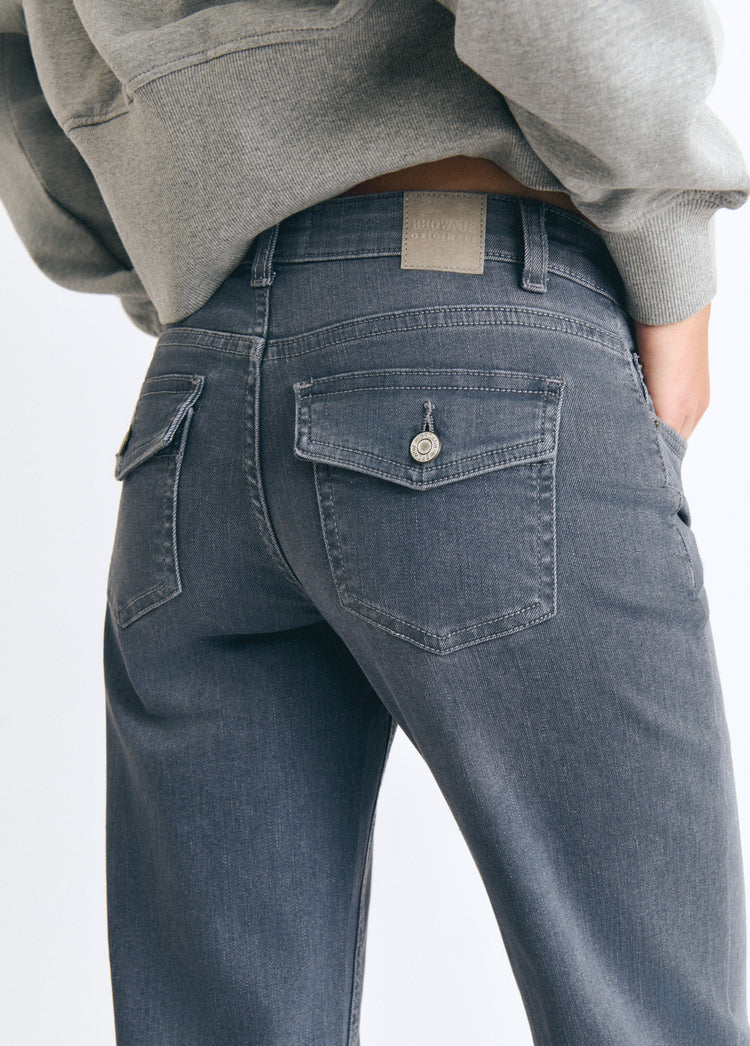 Flare-jeans met achterzakken