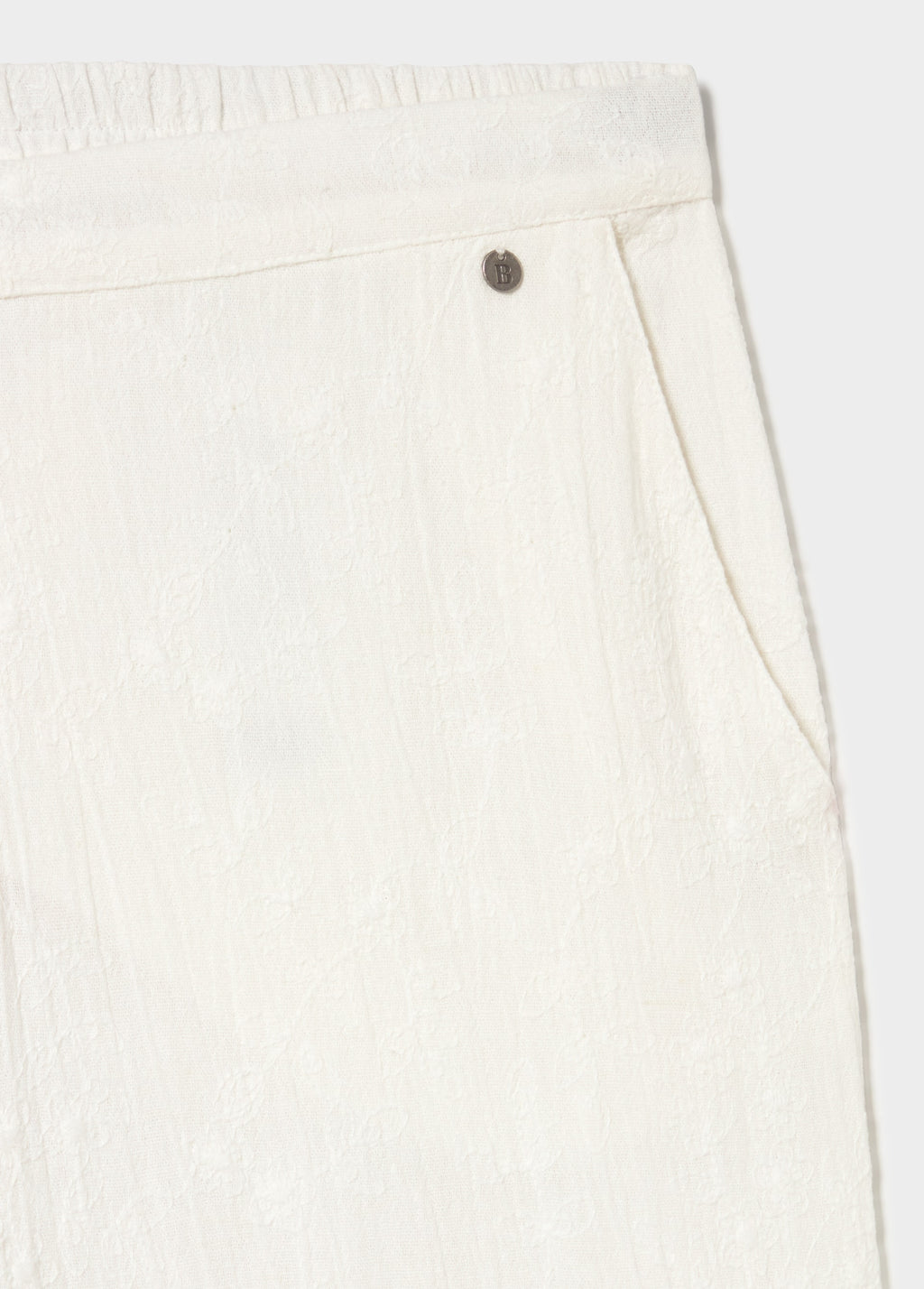 Pantalón bordados recto