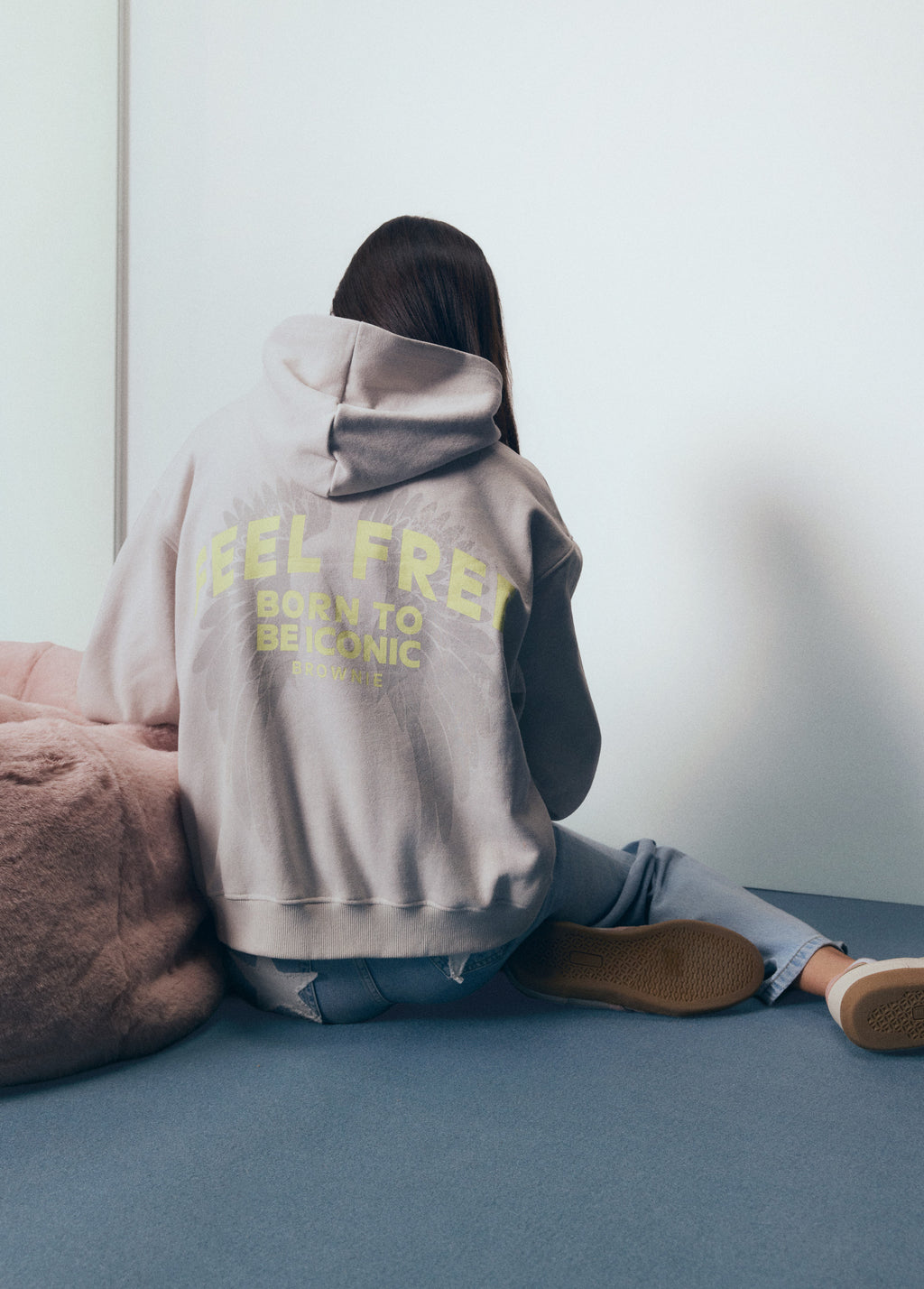 Sudadera capucha print alas