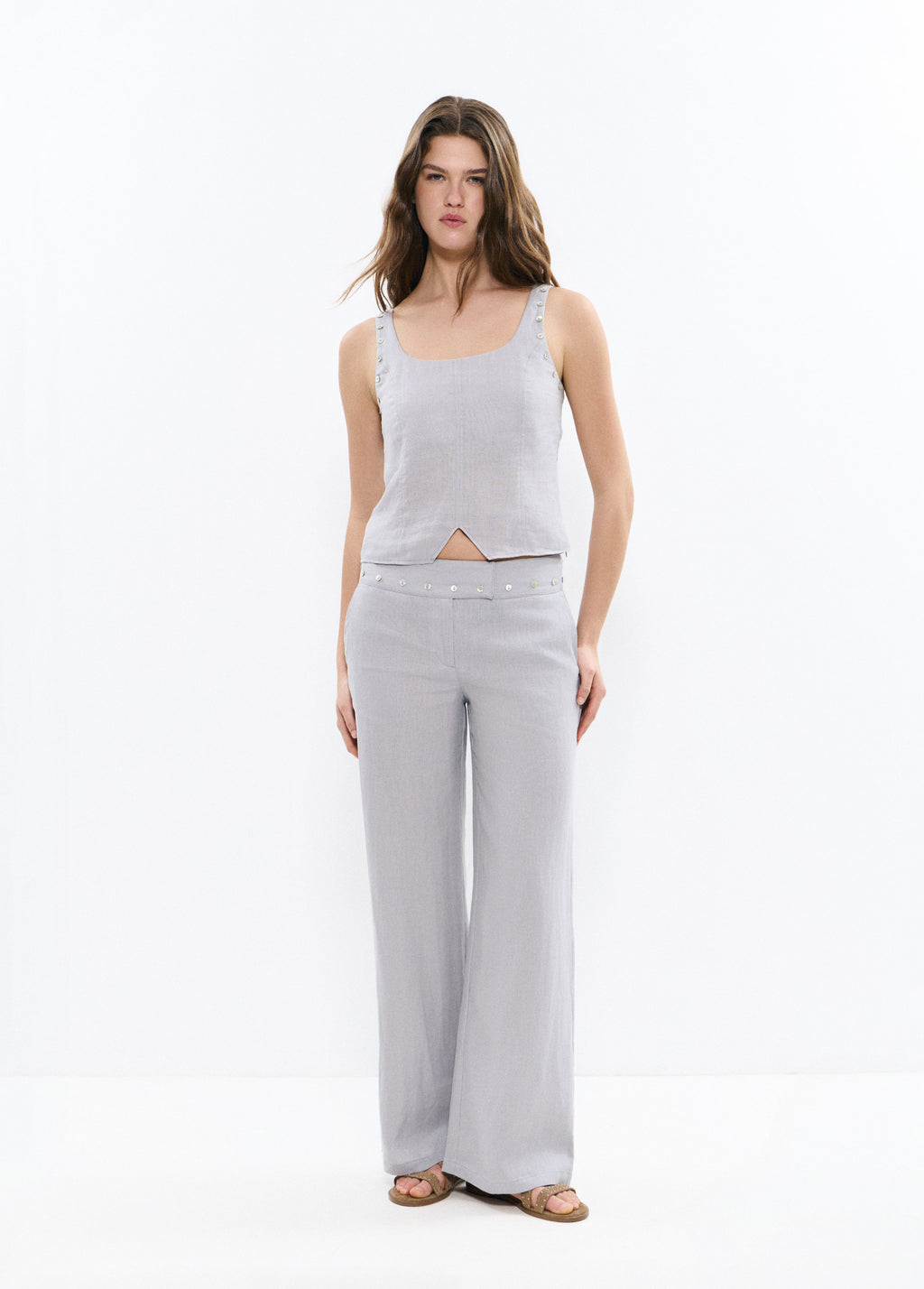 Top lino detalle botones