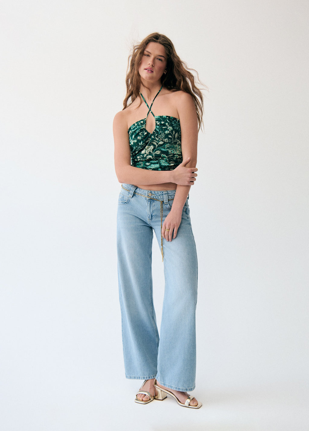 Top stampato con paillettes