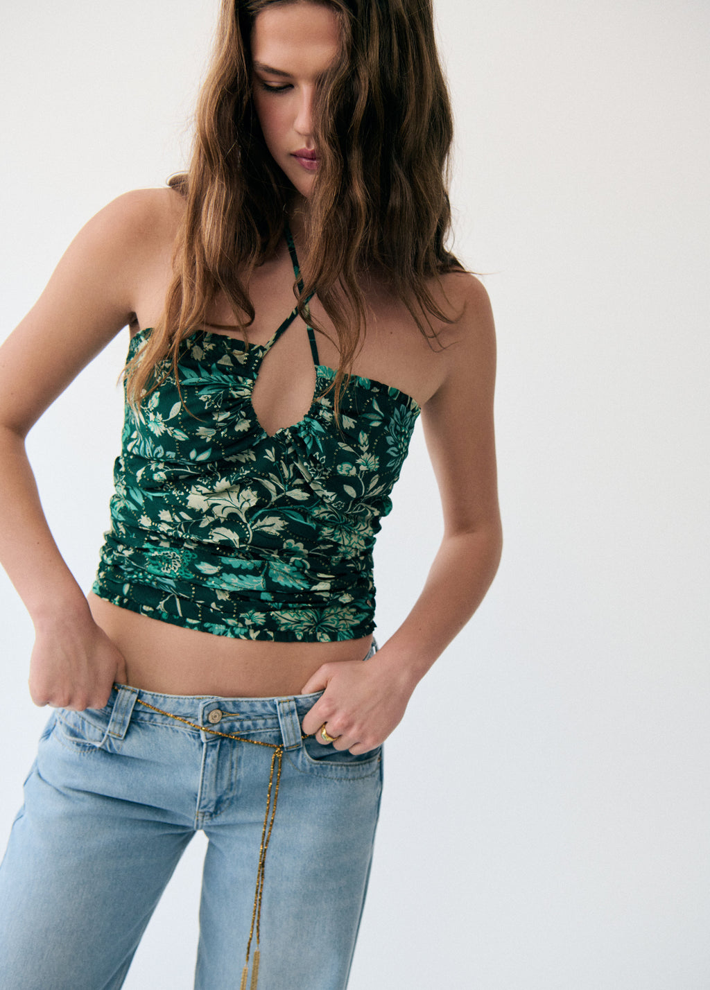 Top stampato con paillettes