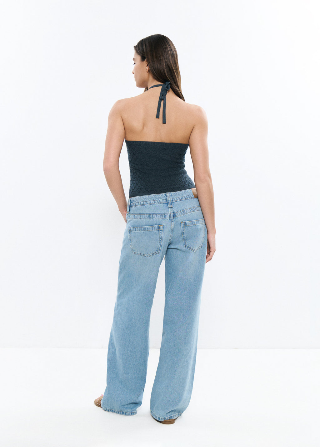 Top halter con texture