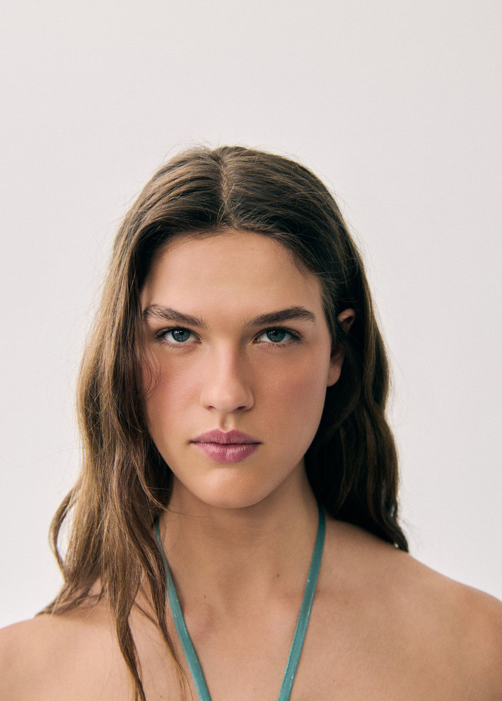 Off-shoulder shiny dress