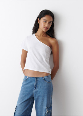 ASYMMETRISCHES KURZARM-T-SHIRT