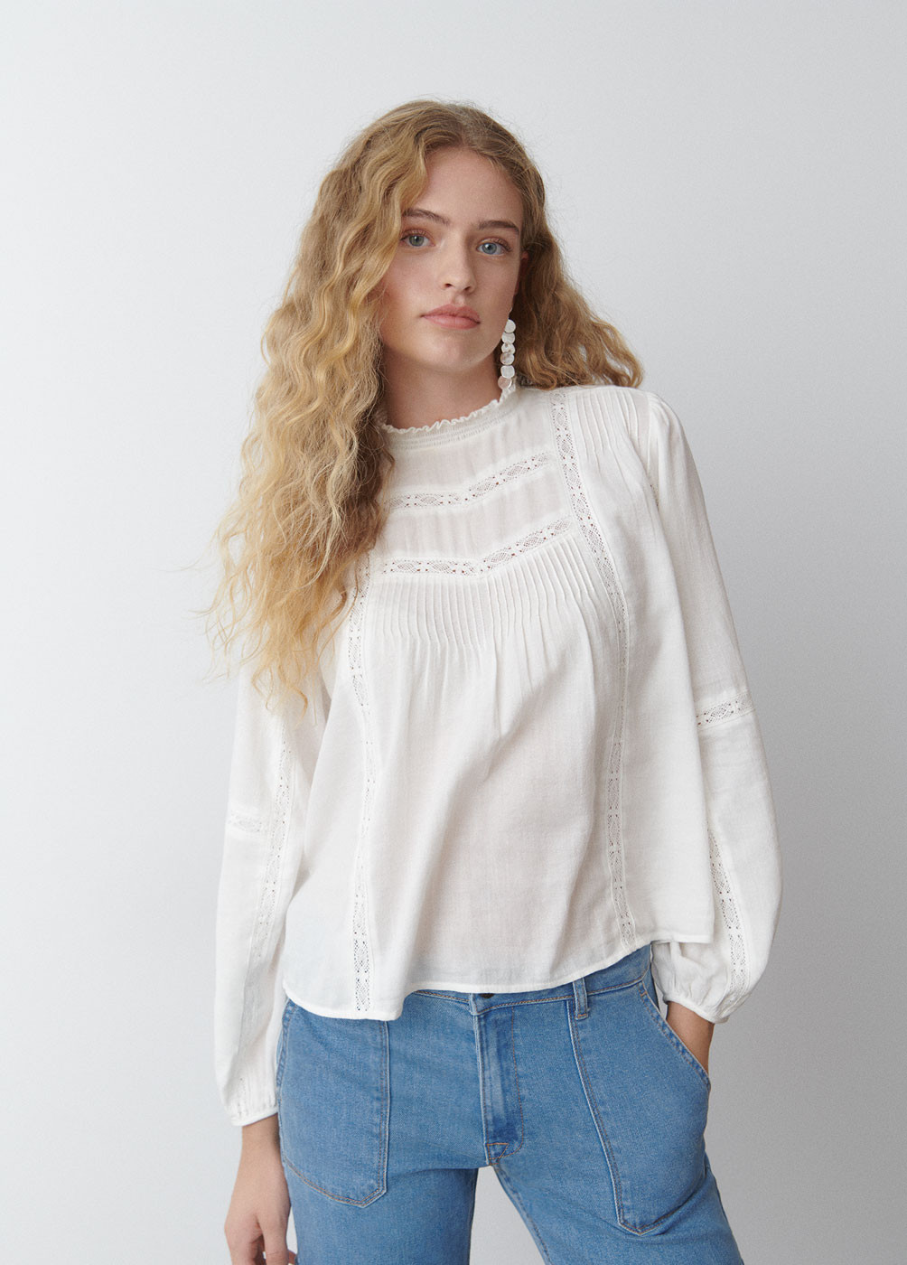 ROMANTISCHE BLUSE SPITZE
