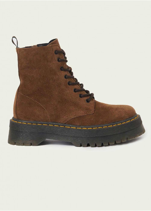 Lace-up suede boots