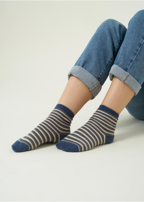 Striped lace socks