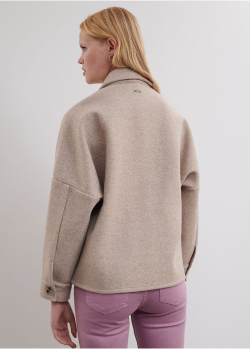Plain, cropped overshirt