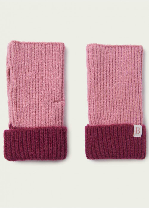 Two-tone ribbed mittens