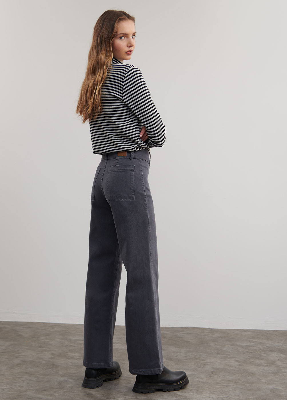 WIDE-LEG TROUSERS WITH WIDE WAISTBAND