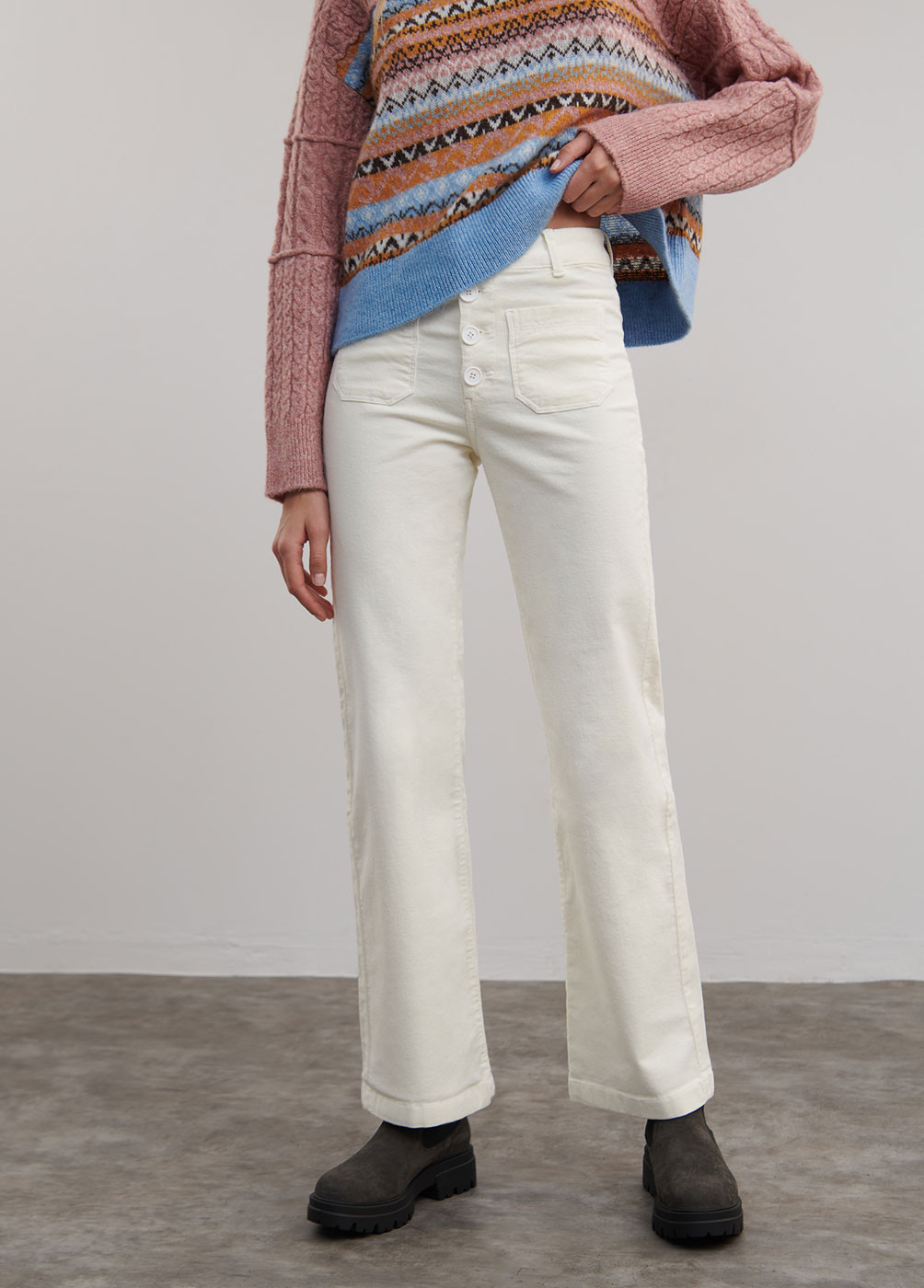 WIDE-LEG CORDUROY TROUSERS WITH FRONT POCKETS