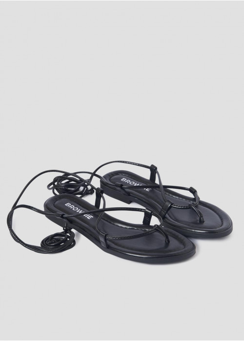Flat sandals with cord ties