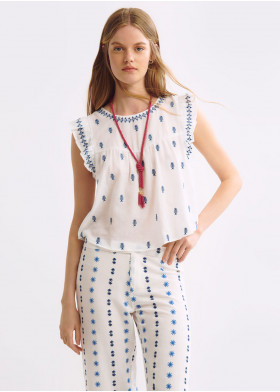 SLEEVELESS EMBROIDERED BLOUSE